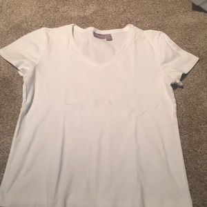 Chico’s white v neck tee